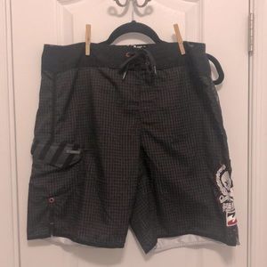 Billabong Green Day Limited Edition Board shorts Size 36, Black and Grey